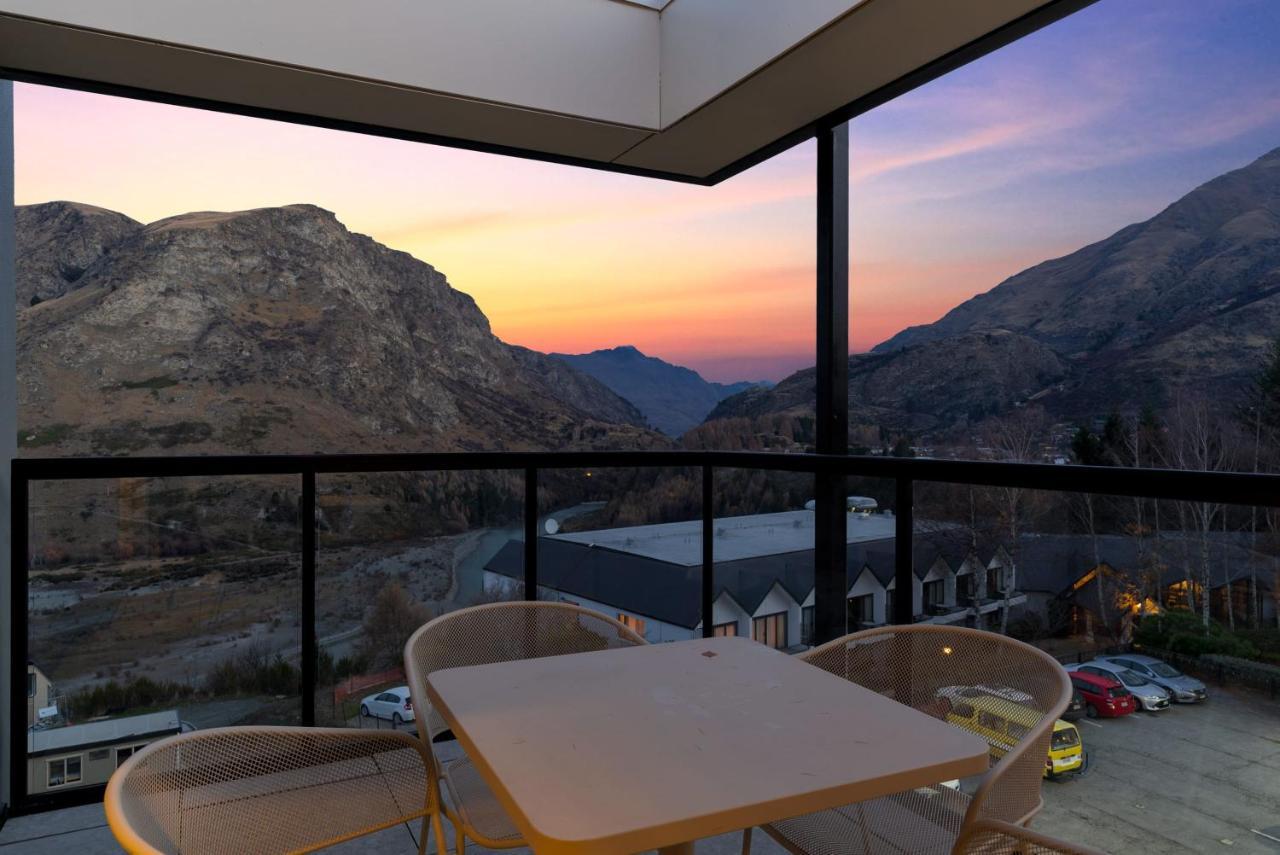 Riverview Penthouse - Apartment 19 Queenstown Exteriör bild